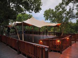 Protea Hotel Ranch Resort & Lion Park