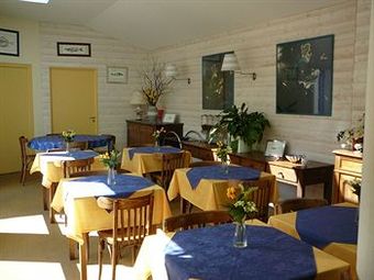 Hotel La Porte Des Gl�nan