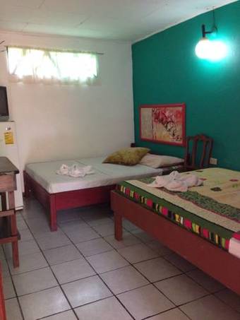 Hotel Cabinas Ole Caribe