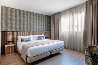 Hotel Acta Pirámides