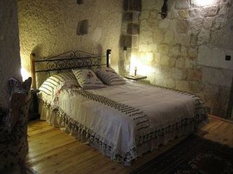 Traveller's Cave Hotel