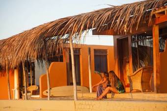 Hotel Lobitos Surf House