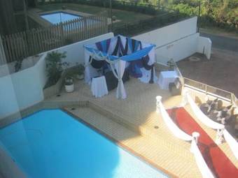 La Mercy Beach Hotel