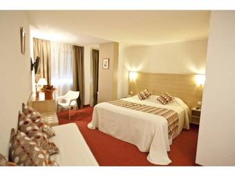 Inter-hotel Port Marine