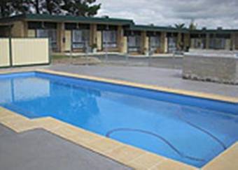 Hi Way Eight Motor Inn