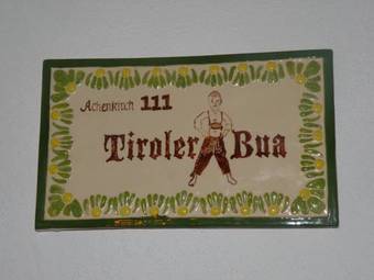 Chalet & Apartments Tiroler Bua