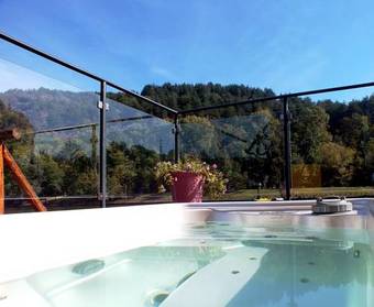 Hotel Waterside Houses