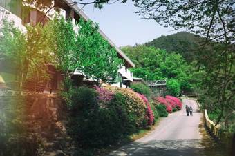 Lodge Jirisan Park Healing Pension