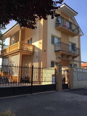 Hostal Penzi�n Bihari