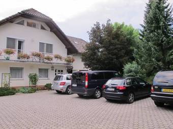 Hostal Apartment Sobe Ravbar