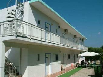 Vlassis Apartments & Studios