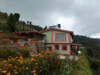 Panchachuli House