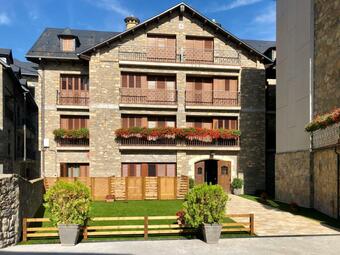 Villa De Plan Apartments&suites