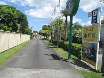 Captains Quarters Motor Inn