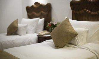 Hotel Waterfront Airport  Mactan