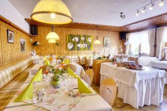 Hostal Pension Fohrenberg