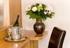 Hotel Blooms
