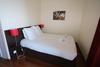 Apartamento O'sullivans Bar And Hotel