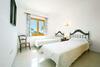 Cala San Vicente Villa Sleeps 6 Air Con Wifi