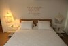 Hotel La Casa Rosal�a