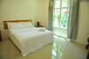 Hostal Ras Village