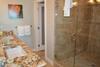 Hotel Whale Cove Inn