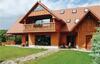 Eight-bedroom Holiday Home In Partizanska Lupca