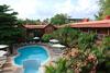 Hotel Sea Breeze Beach Resort Candolim, Goa