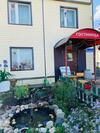Hostal Raduga Guest House