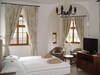Lambergh Chateau & Hotel