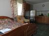 Hostal Loo Park