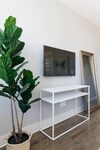 Refreshing 3br/3ba Townhouse Mins To Dt By Domio