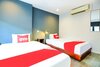 Hotel Oyo 312 Wire Bangkok Hostel Phrakanong