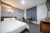 Hotel Healing House