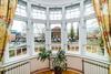 Spacious 3bdr Apt With A Balcony In The Center!