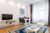 Bright And Spacious Apartment In The City Center!