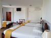 Hostal Gloria - Gal�pagos Inn
