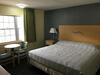 Chisholm's Motor Inn