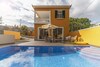 A Casa Amarela By An Island Apart