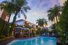 Hotel Sirari Suites