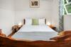 Apartamento Beautiful Family Home With Deck, Yard And Parking