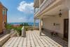 Apartamentos Amila