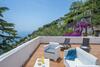 Praiano Villa Sleeps 9 Air Con Wifi