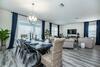Eight-bedroom Villa 9040
