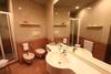 Mokinba Hotels King
