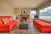 Waterfront Lake Osoyoos Cottage With Beach And Patio!