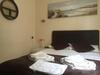Hostal Andora Guest House