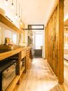 Apartamento Lotushomestayhanoi - Wood & White
