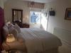 Hostal Baytree House
