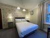 Hostal Newton House Guesthouse